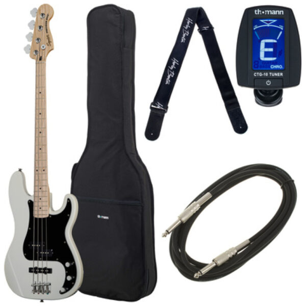 Squier Affinity P Bass MN PJ O Bundle Squier Affinity P Bass MN PJ O Bundle